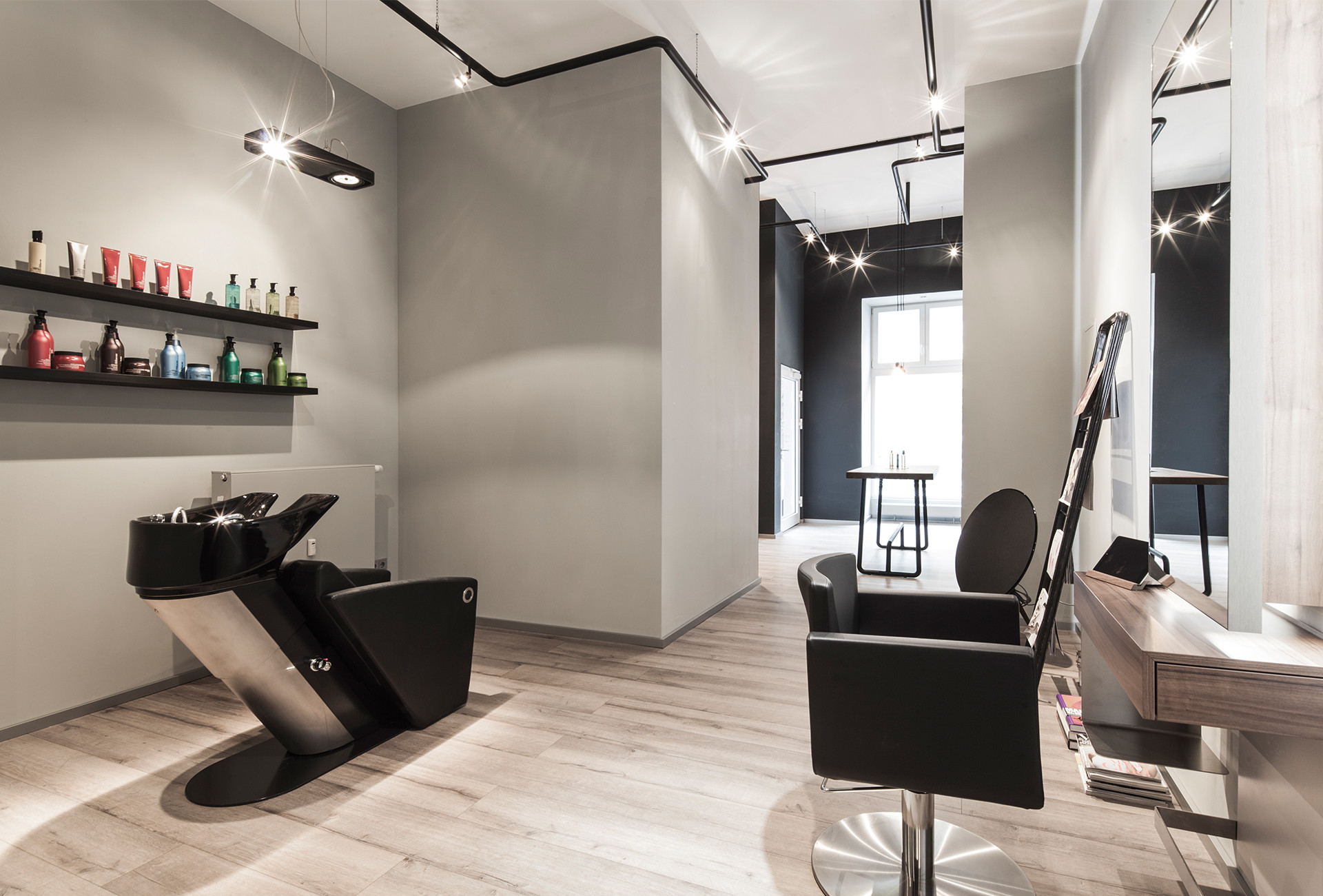 Bailas Contemporary Coiffure Atelier Moments